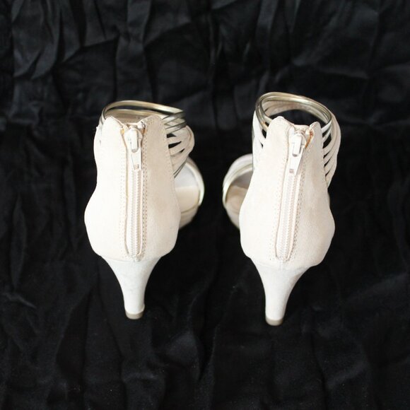 ALDO 6.5 US cream gold finishings ankle sandal - Picture 3 of 4